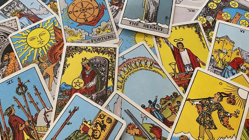 5 Steps to Mastering Tarot Card Interpretation
